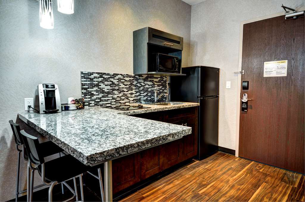 Home Inn & Suites - Swift Current Kamer foto