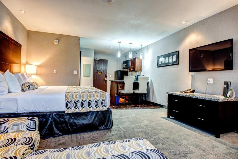 Home Inn & Suites - Swift Current Buitenkant foto