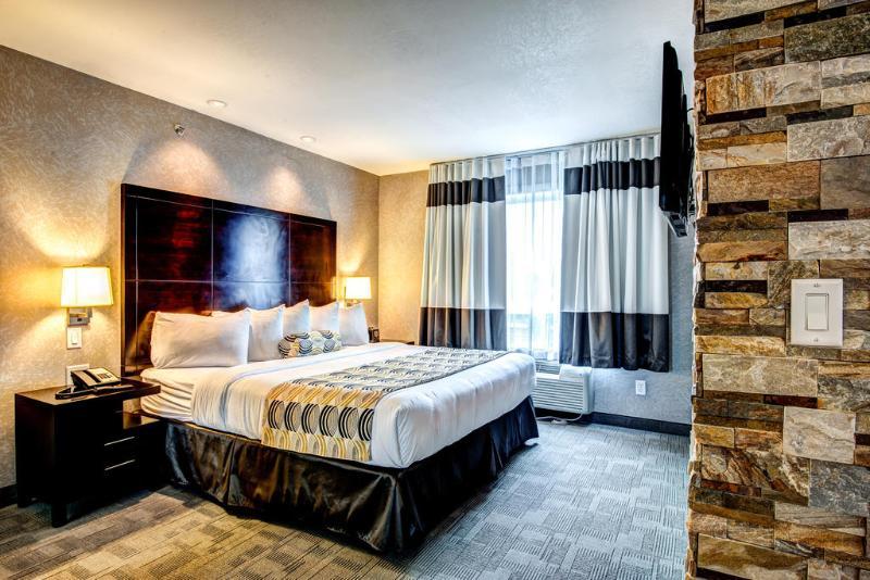 Home Inn & Suites - Swift Current Buitenkant foto